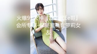 欧美性感女同拳交巨大玩具BrutalFsiting合集【49V】 (3)