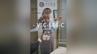 【萤石云摄像头】女的久没做爱 坐在上面用力扯 69互舔 像好几年没做爱似的摇 骚到家了