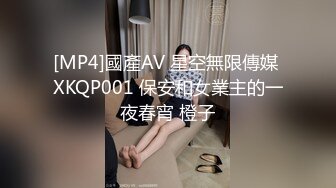 那个跳拉丁舞的美少妇全程露脸应狼友要求裸体来一段性感舞蹈，掰开骚穴看特写