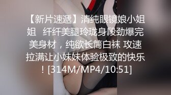 STP22329 很耐看的人妻黑丝情趣跟老公居家性爱啪啪直播，全程露脸口交大鸡巴xx上位浪叫表情好骚，让大哥后入骚臀