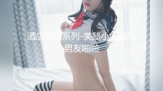 美妞咬着嘴唇厕所玩弄小穴