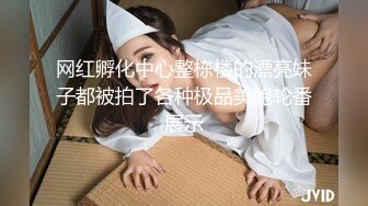 甜美笑容嬌羞可人的清純系美少女初出鏡