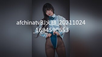 [MP4/ 618M] 超极品的妞子，天然大奶子听大哥指挥穿上性感的黑丝让大哥爆草抽插