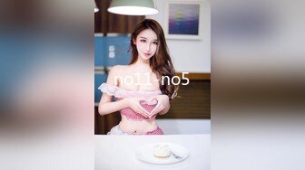 【OnlyFans】逃亡JJ爱KK，狂干群P，大型淫乱场面，两人真实夫妻，女的身材超级棒，群p的场面太过震撼 59